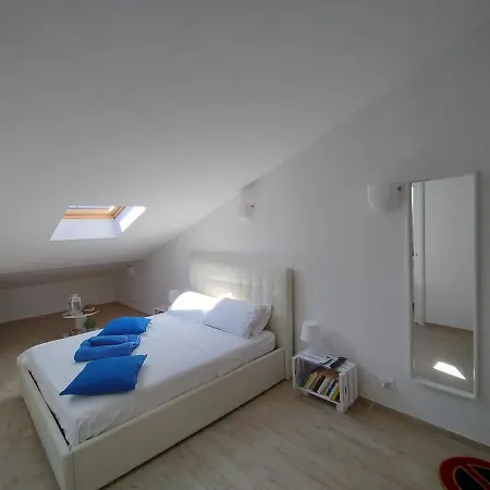 Apartment Attic Design *